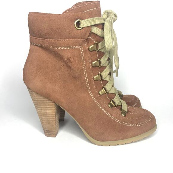 Chinese Laundry Fearsome Suede Booties Heels Womens 8M - Picture 3 of 15